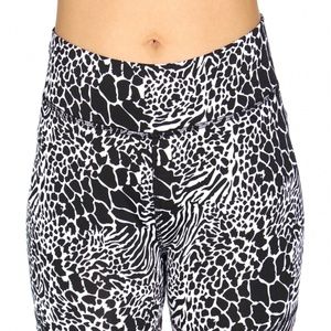 Spandex Gym Shorts - White/Black Leopard Print